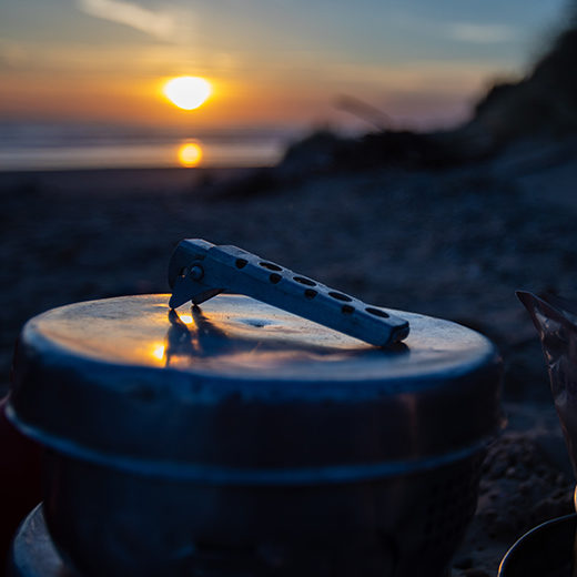 EBD_Aberdovey_camp_cooking_sunset_close_up_520x520